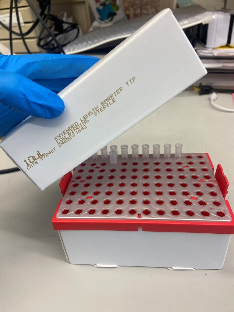 pipette cardboard box