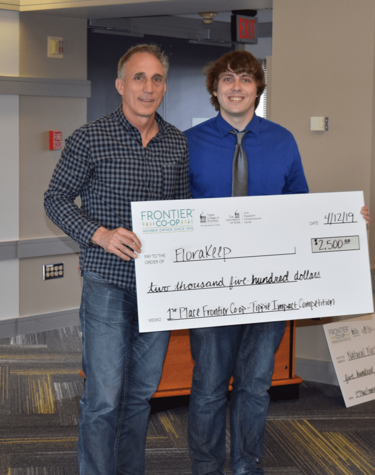 UI students win cash prizes at the 2019 Frontier Co-op - Tippie Impact Competition