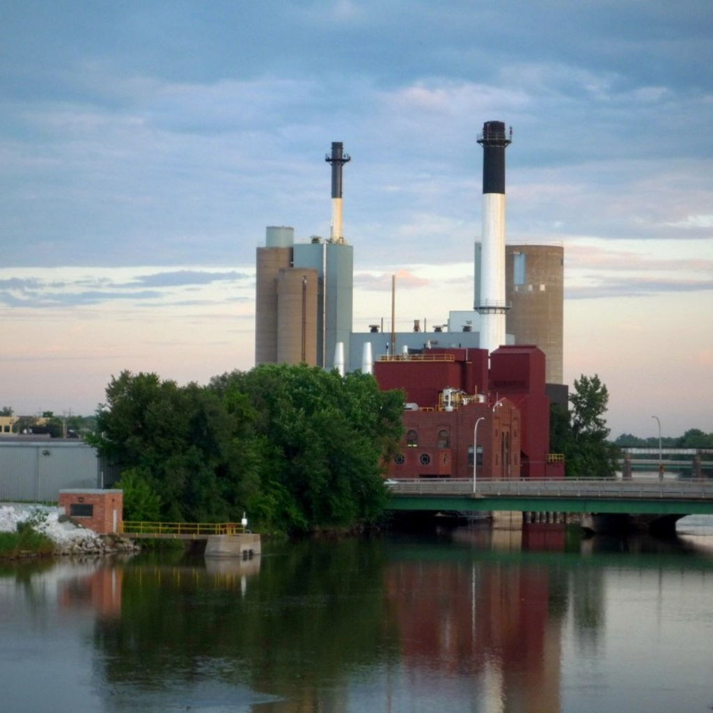 University of Iowa Administrators Discuss Sustainability Goals, Ending Coal in Power Plant