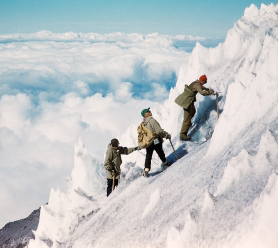Image description: A group of Iowa Mountaineers with alpinist Joe Stettner on Mt. Rainier.