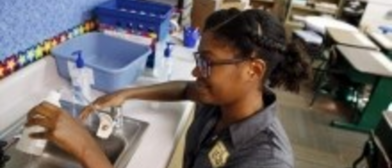 Iowa Schools Test for Lead in Drinking Water