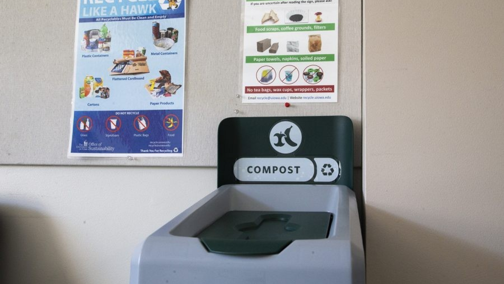 Tippie Staff Work on Composting to Achieve Waste-Reduction Goals