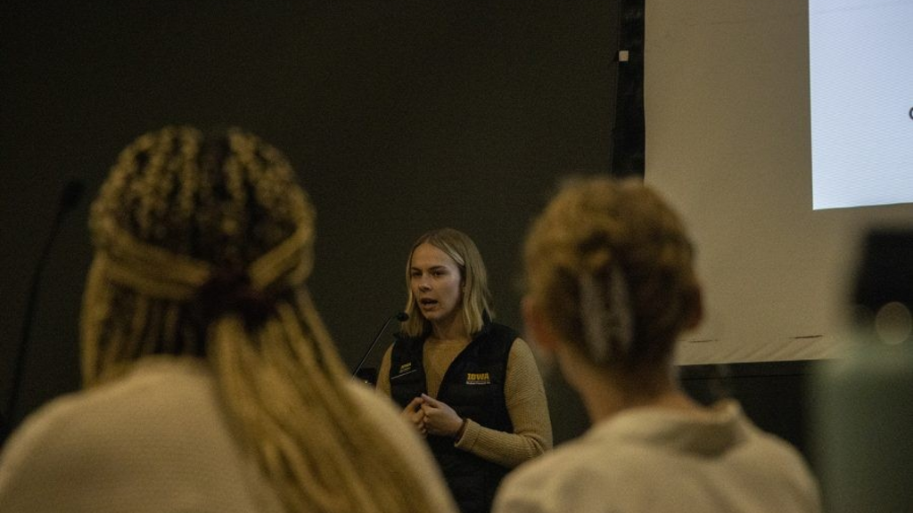 USG Passes Resolution Supporting Sustainability Gen-Ed at UI